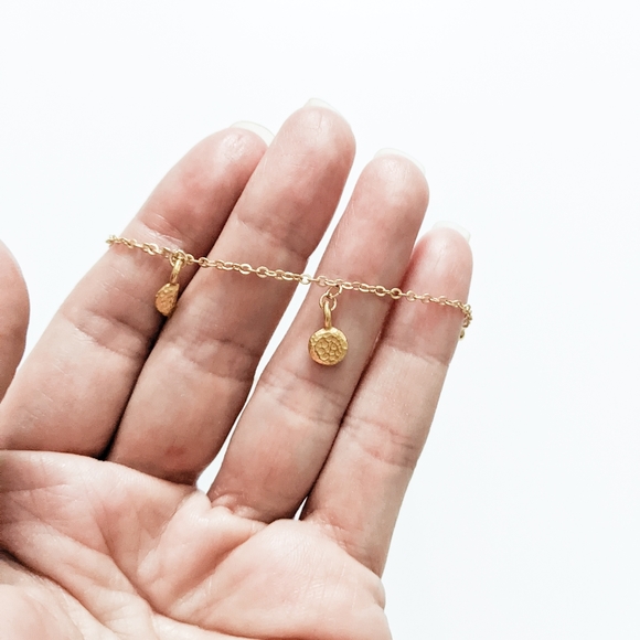 Moon Phases Gold-plated Necklace - Picture 5 of 6